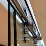 dental-door-sliding-door-glass-closeup